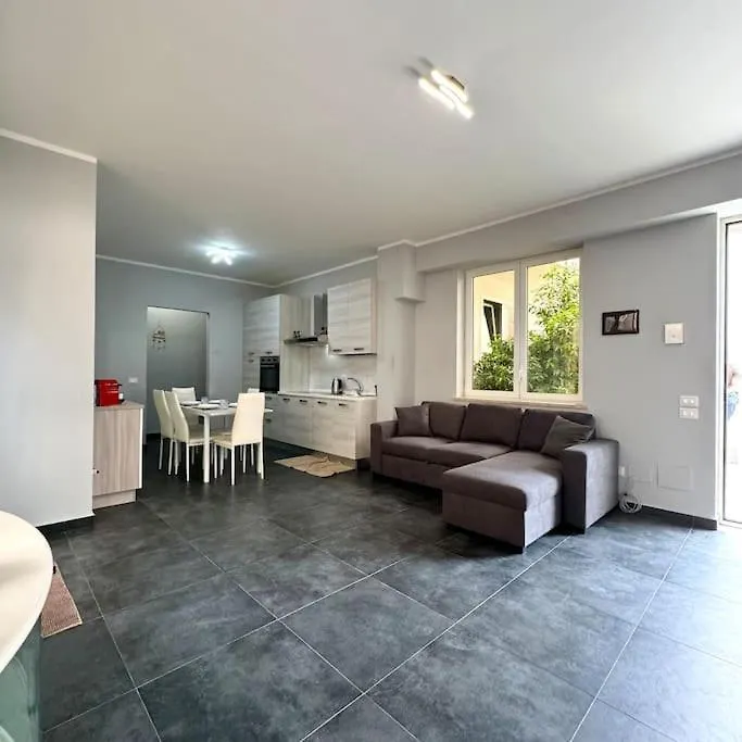 Sicilian Retreat - Mondello Beautiful Apartment Palermo
