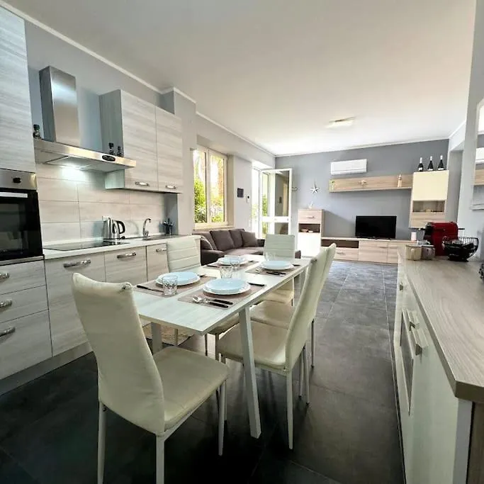 Sicilian Retreat - Mondello Beautiful Apartment Palermo