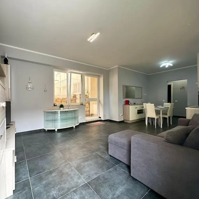 Sicilian Retreat - Mondello Beautiful Apartment Palermo